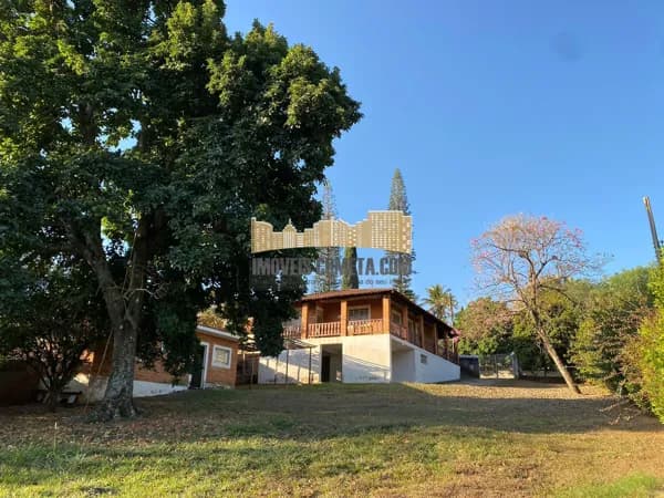 Fazenda/Sítios/Chácaras em Águas da Prata - Jardim das Paineiras