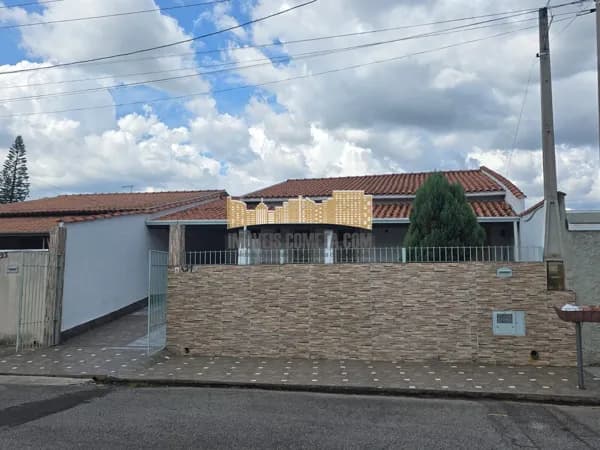 Casa em Jardim Vila Rica, Águas da Prata/SP