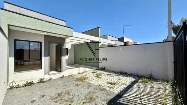 Casa com 03 quartos (suíte) - 92m² construídos - Jardim Cruzeiro.