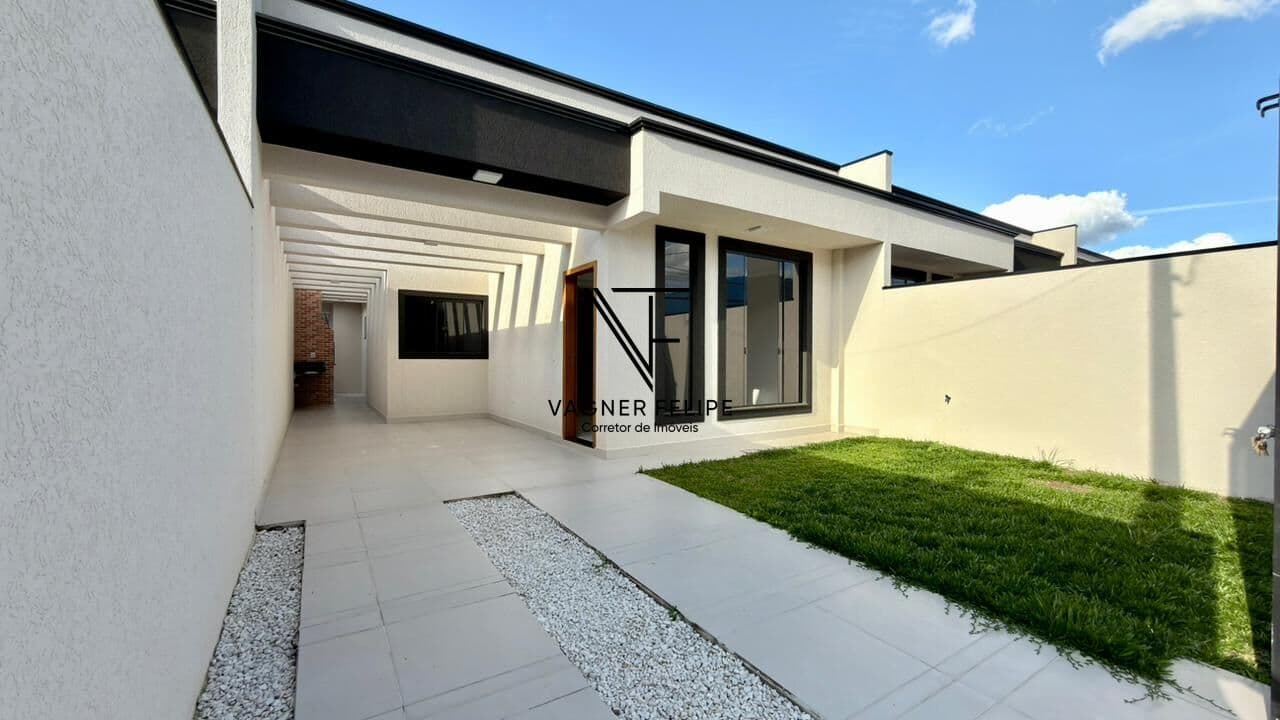 Casa com 03 quartos (suíte) - 110 m² construídos - Iná.