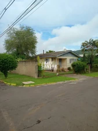 Casa à venda no bairro Centro em Três Coroas/RS