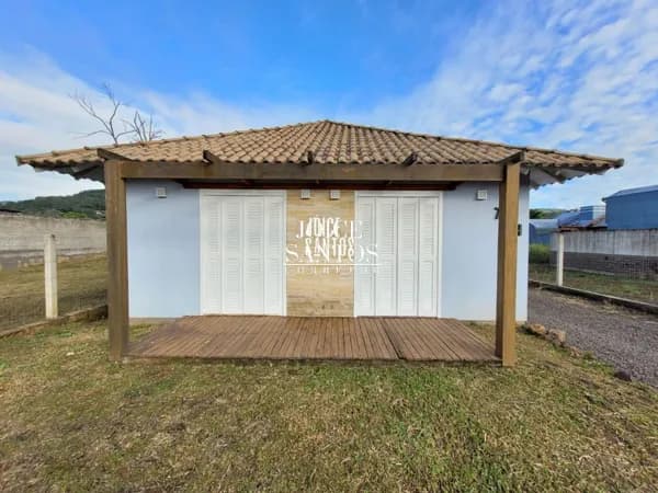 Casa à venda no bairro Centro em Três Coroas/RS