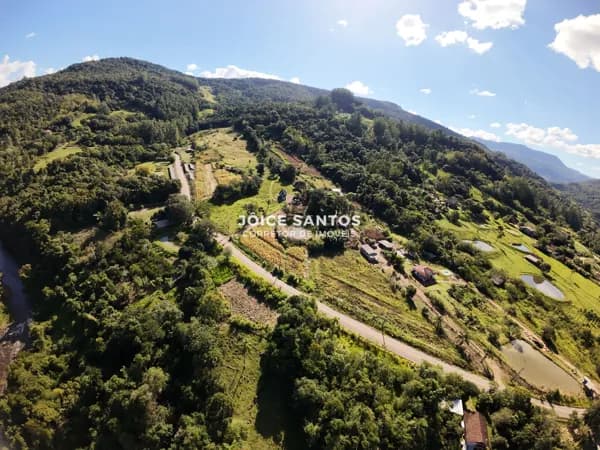 Fazenda/Sítios/Chácaras em Três Coroas - Linha Café Baixa