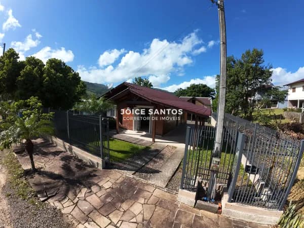 Casa à Venda em Três Coroas – Linha Café