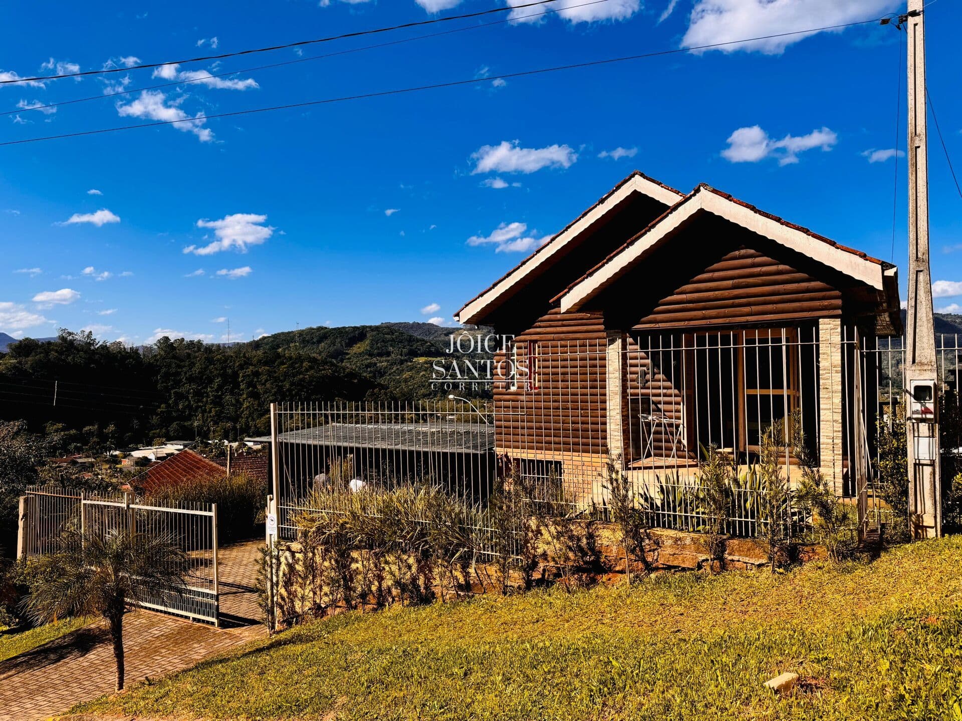 🏡 Casa com linda vista à venda em Três Coroas – Centro
