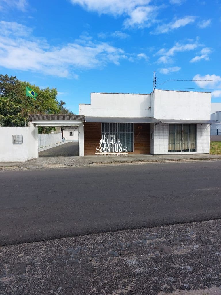 Sala Comercial Com Moradia Em Araranguá SC
