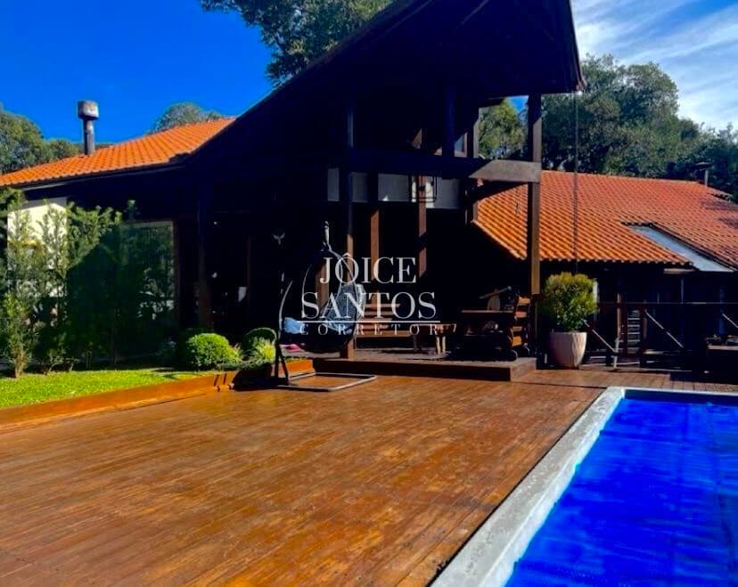 Casa à Venda em Gramado - RS