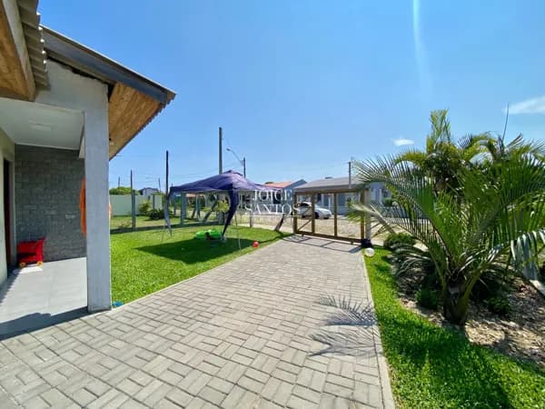 🏡 Casa à Venda em Atlântida Sul – RS