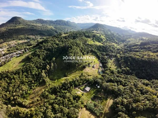Sítio à venda em Três Coroas – 6 hectares com açudes, piscina e vista panorâmica