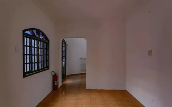 Casa para alugar com 265m², 5 quartos e 1 vaga