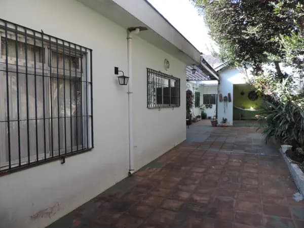 Casa com 260m para venda no Ipiranga