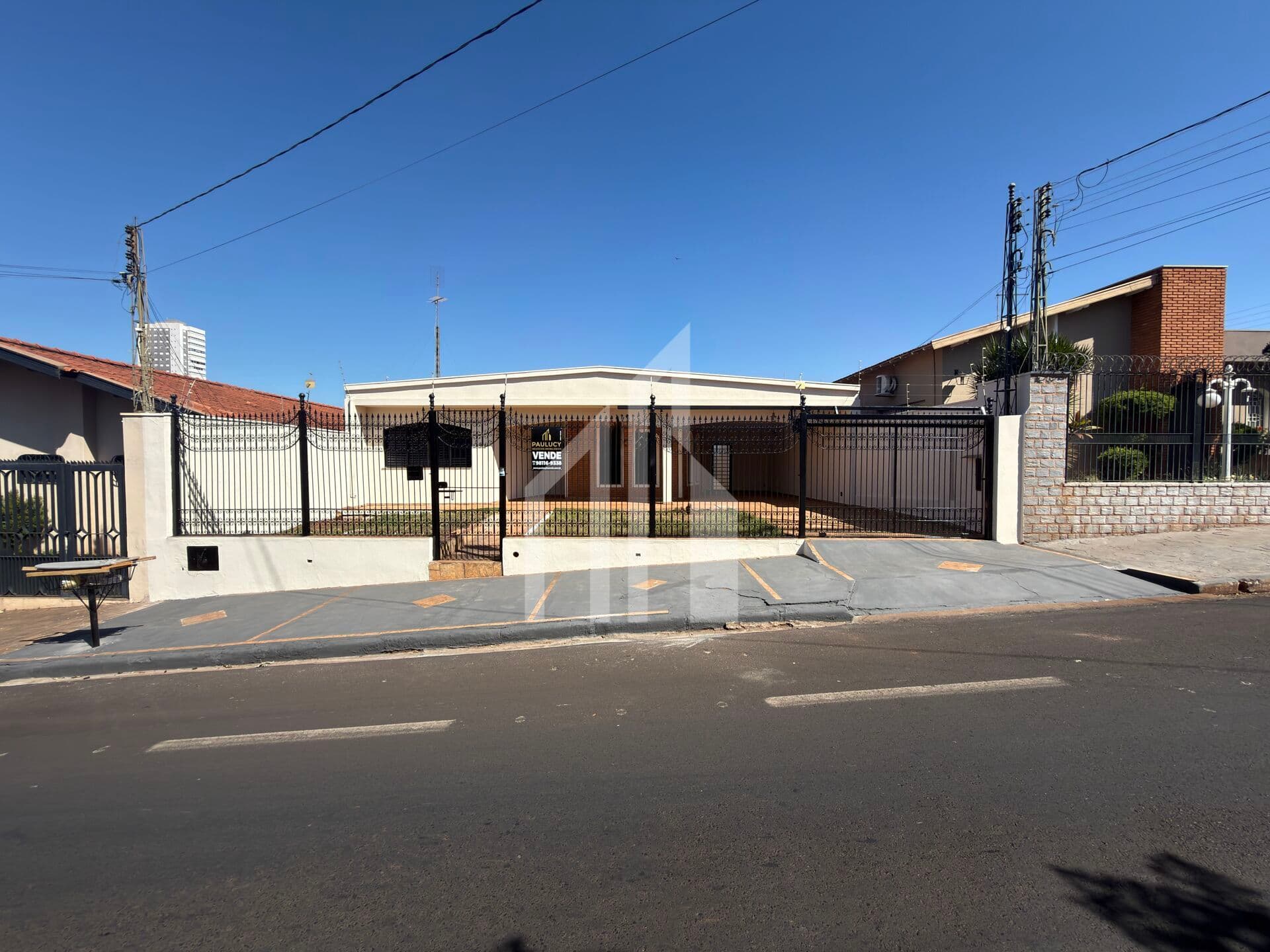 Casa em Barretos - Centro