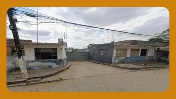 IMÓVEL NA RUA PROFESSOR MESQUITA, N.º 56, PECUÁRIA, CAMPOS DOS GOYTACAZES/RJ.