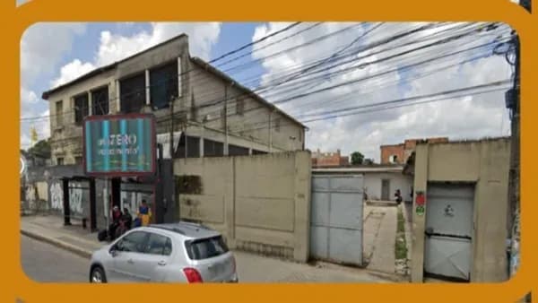 IMÓVEL NA AVENIDA AFONSO OLINDENSE, N° 106, BAIRRO DA VÁRZEA, RECIFE/PE.