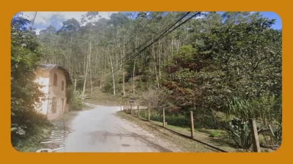 IMÓVEL DENOMINADO SÍTIO PINHAL, SITUADO NO MUNICIPIO DE NOVA FRIBURGO/RJ.