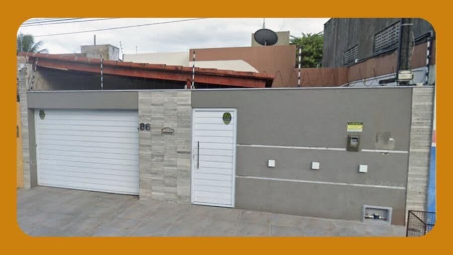 CASA NA RUA SUBOFICIAL FARIAS, 86, MONTE CASTELO,PARNAMIRIM/RN.