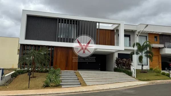 Sobrado em Indaiatuba - Jardim Esplanada