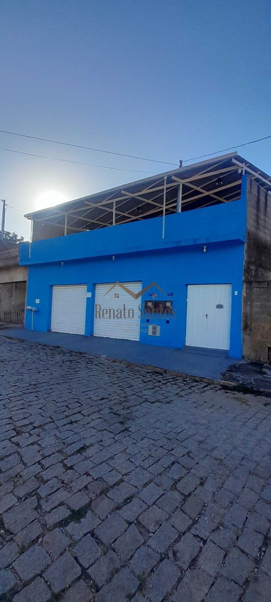 Casa em Vargem - Centro