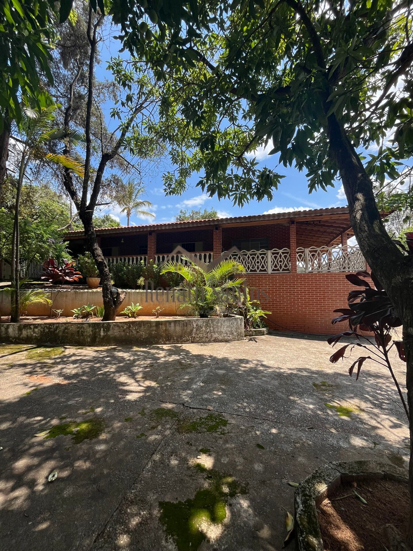 Fazenda/Sítios/Chácaras em Vargem - Centro