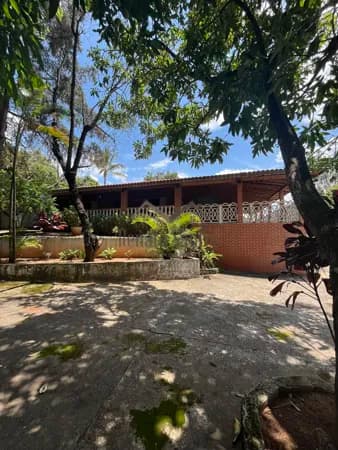 Fazenda/Sítios/Chácaras em Vargem - Centro