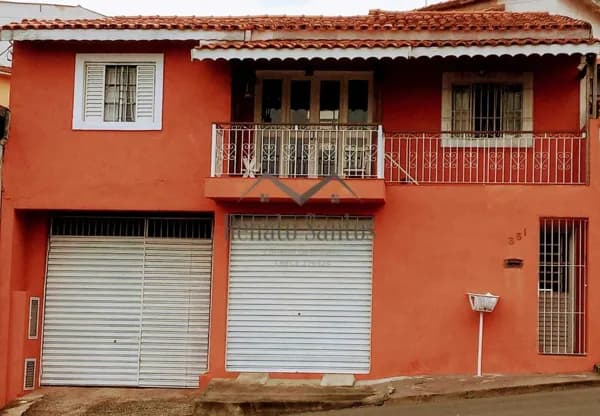 Sobrado em Atibaia - Alvinópolis