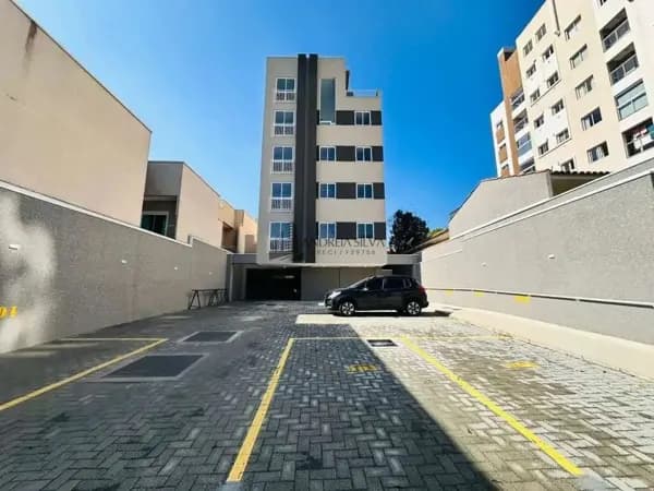 Apartamento à venda no Centro de São José dos Pinhais
