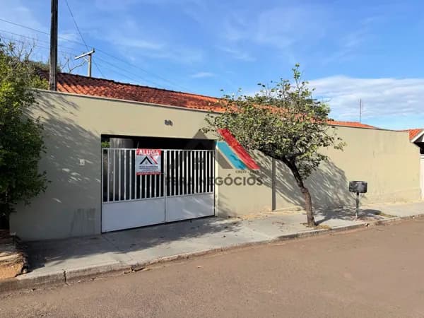 Casa em Mirandópolis - Residencial Ana Maria