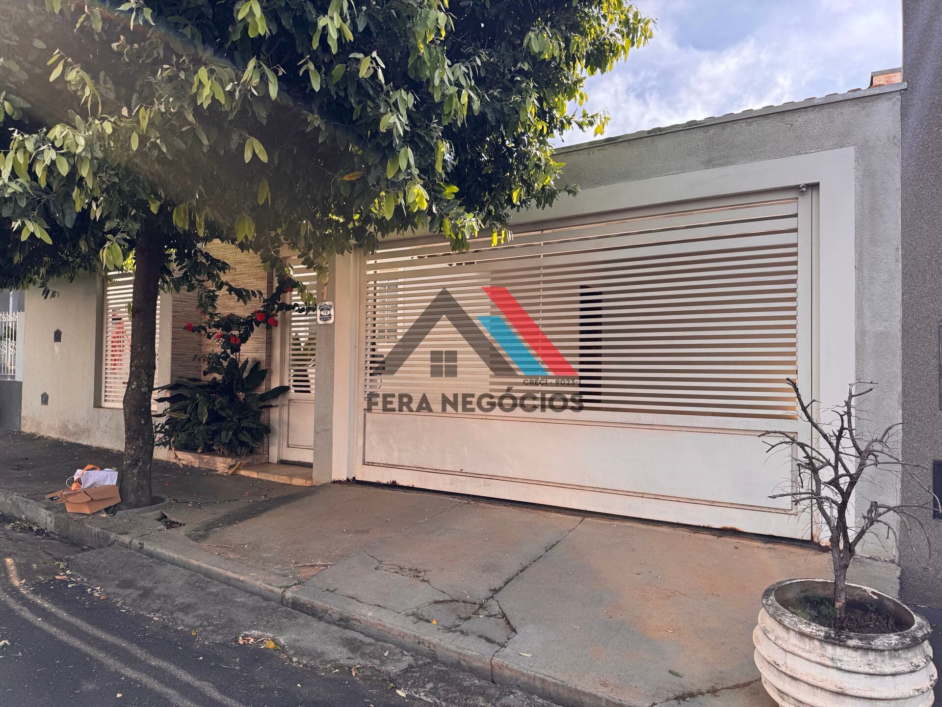 Casa em Mirandópolis - Jardim Sampaio I