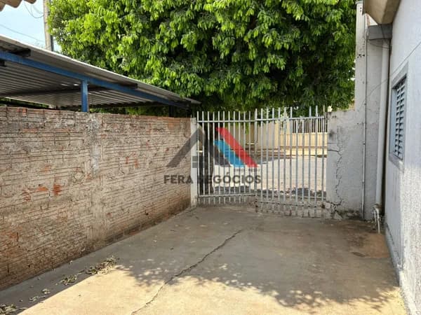 Kitnet/Conjugado em Mirandópolis - Centro