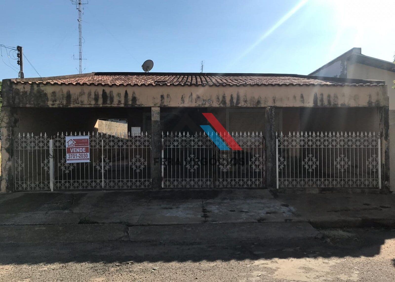 Casa em Mirandópolis - Centro