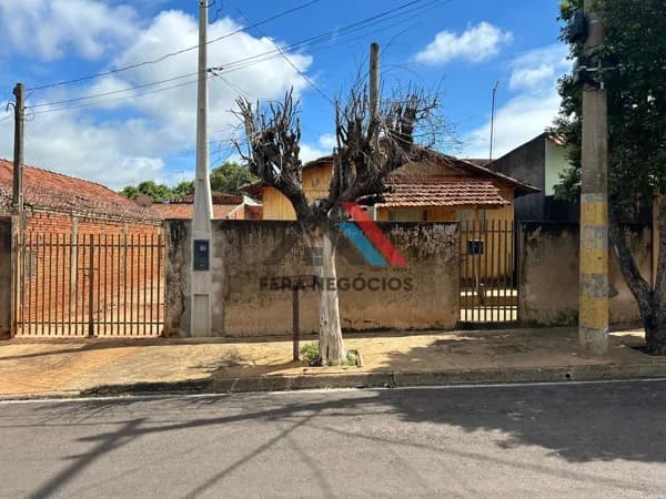 Lote/Terreno em Mirandópolis - Jardim São Lourenço de Fátima