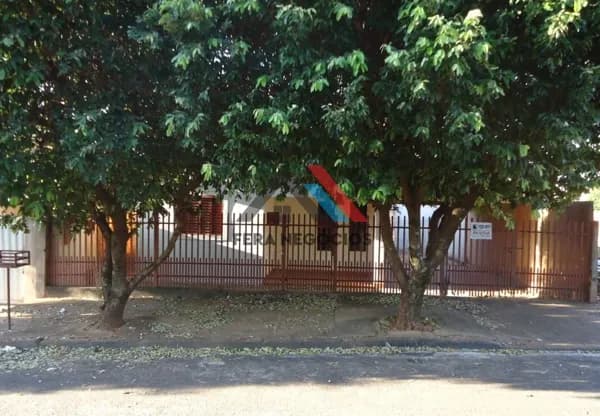 Casa em Mirandópolis - Jardim São Lourenço