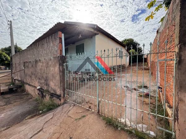 Casa em Mirandópolis - Jardim Nossa Senhora de Fatima