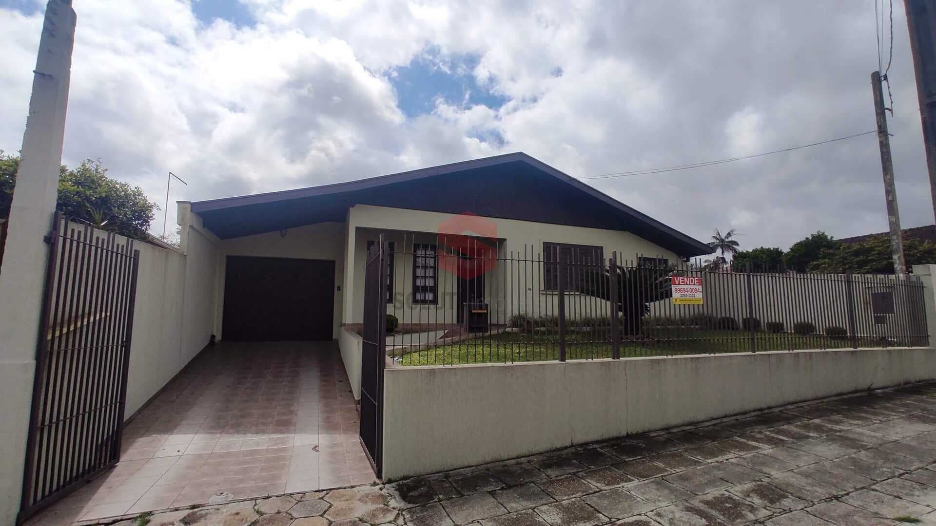 Casa com 320m2 e terreno com 1.016m2 na Vila Bancária, Campo Largo/PR