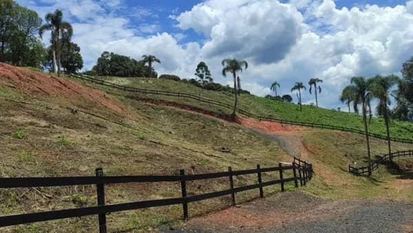 Chácara - Área com Linda Vista Panorâmica - Itaqui de Cima!