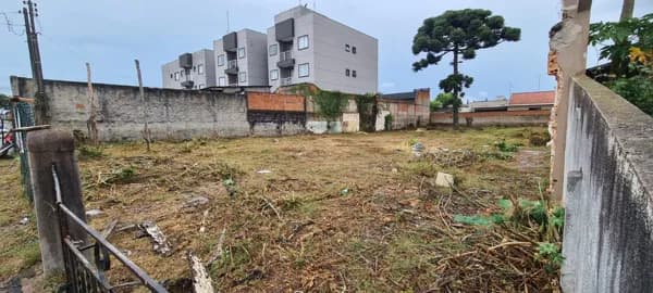 Terreno Centro! Excelente Potencial Construtivo!