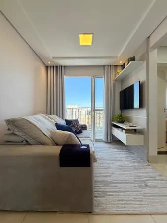 APARTAMENTO C/ SACADA E ELEVADOR