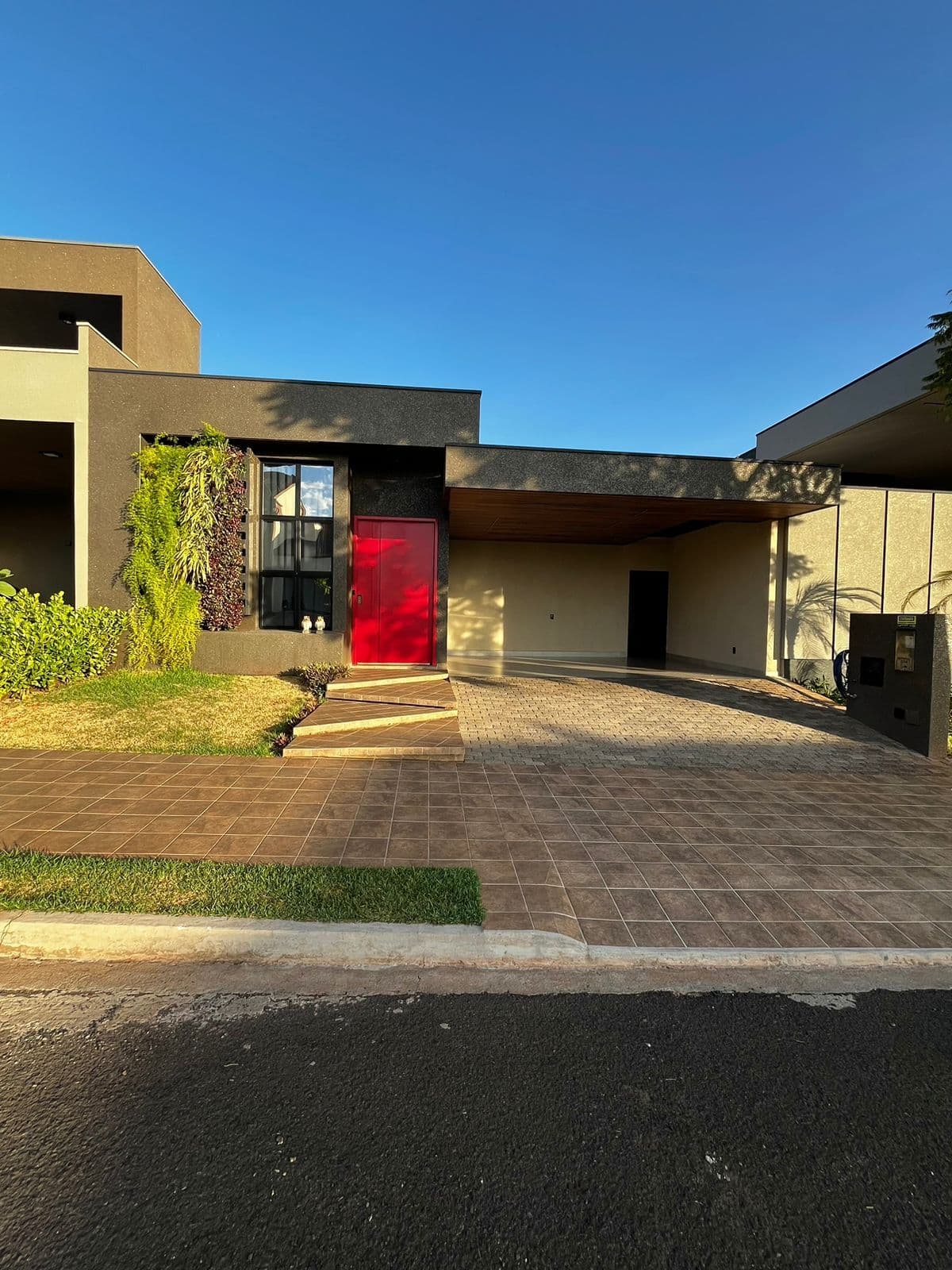 Casa Alto Padrão em Jardim dos Pinheiros, Votuporanga/SP