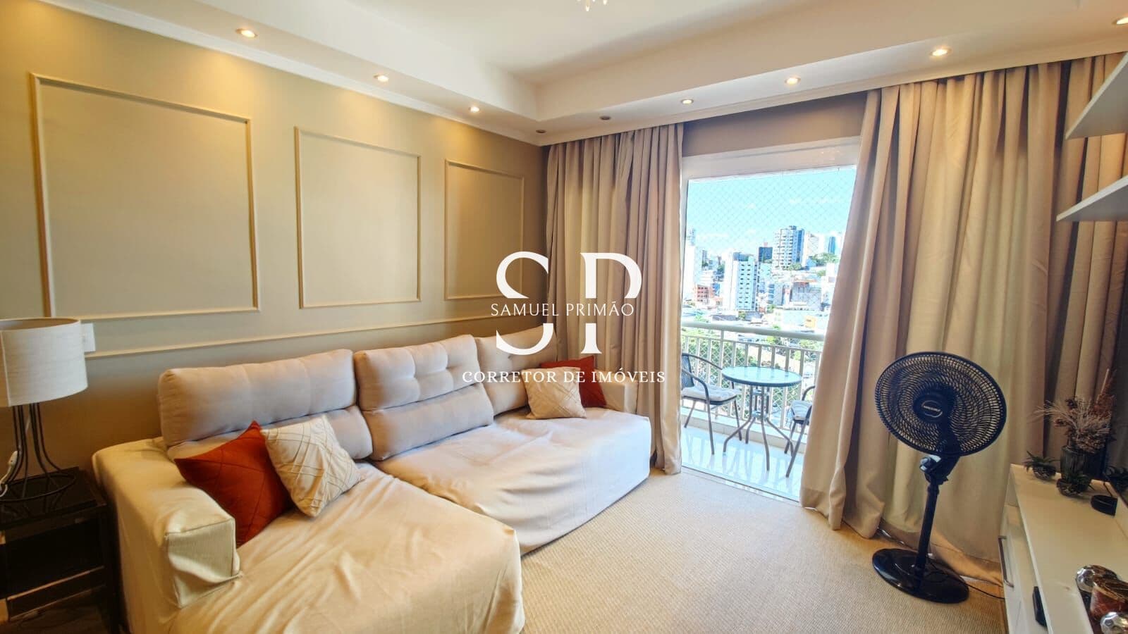 Apartamento de 130 m2 com 3 dormitórios sendo 3 suítes por R$ 1.009.000,00