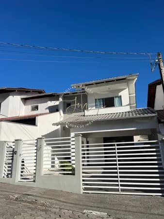 Casa Duplex com 3 quartos no bairro Vorstadt