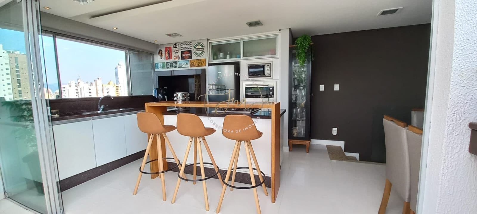 Cobertura Duplex com Piscina Privativa e closet no bairro Victor Konder