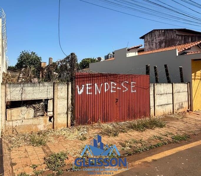 Terreno a venda no Centro de Ituiutaba-MG!