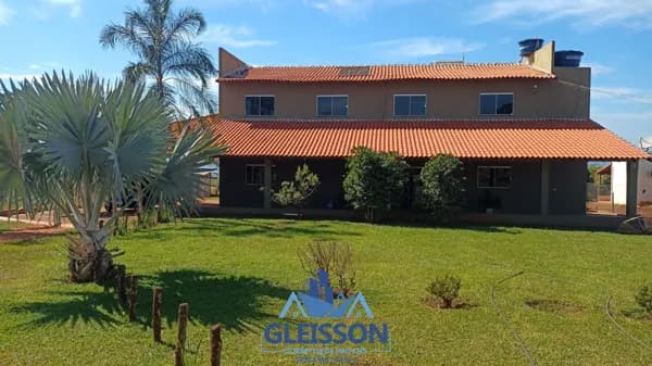 Rancho espetacular em Santa Vitoria-MG!