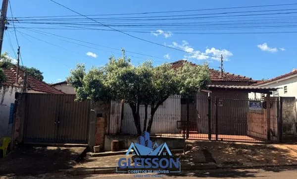 Casa de Condomínio em Ituiutaba - Progresso