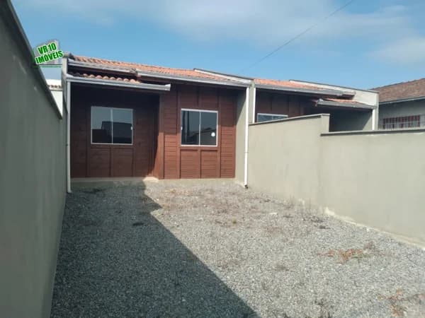 Casa Mista para Aluguel em Porto Grande Araquari-SC