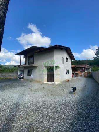 Sobrado em Joinville - Itinga