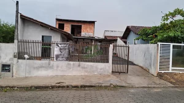Casa em Araquari - Itinga