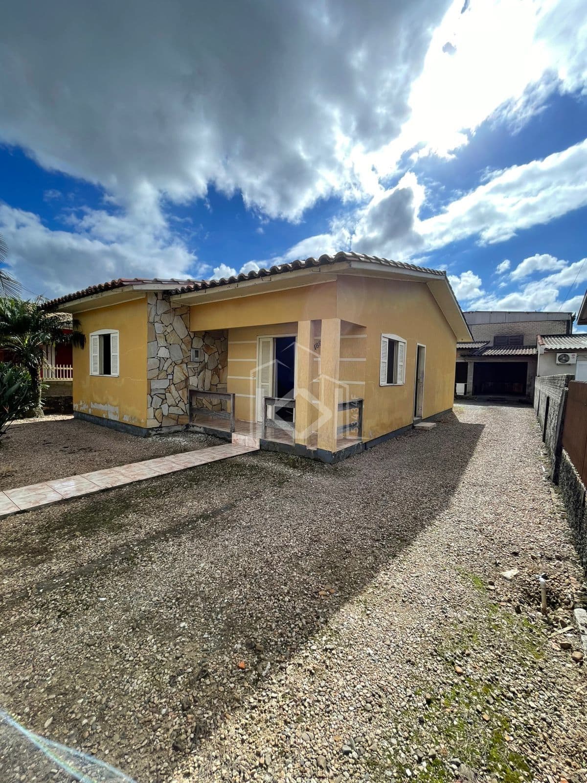 Casa em Forquilhinha - Saturno