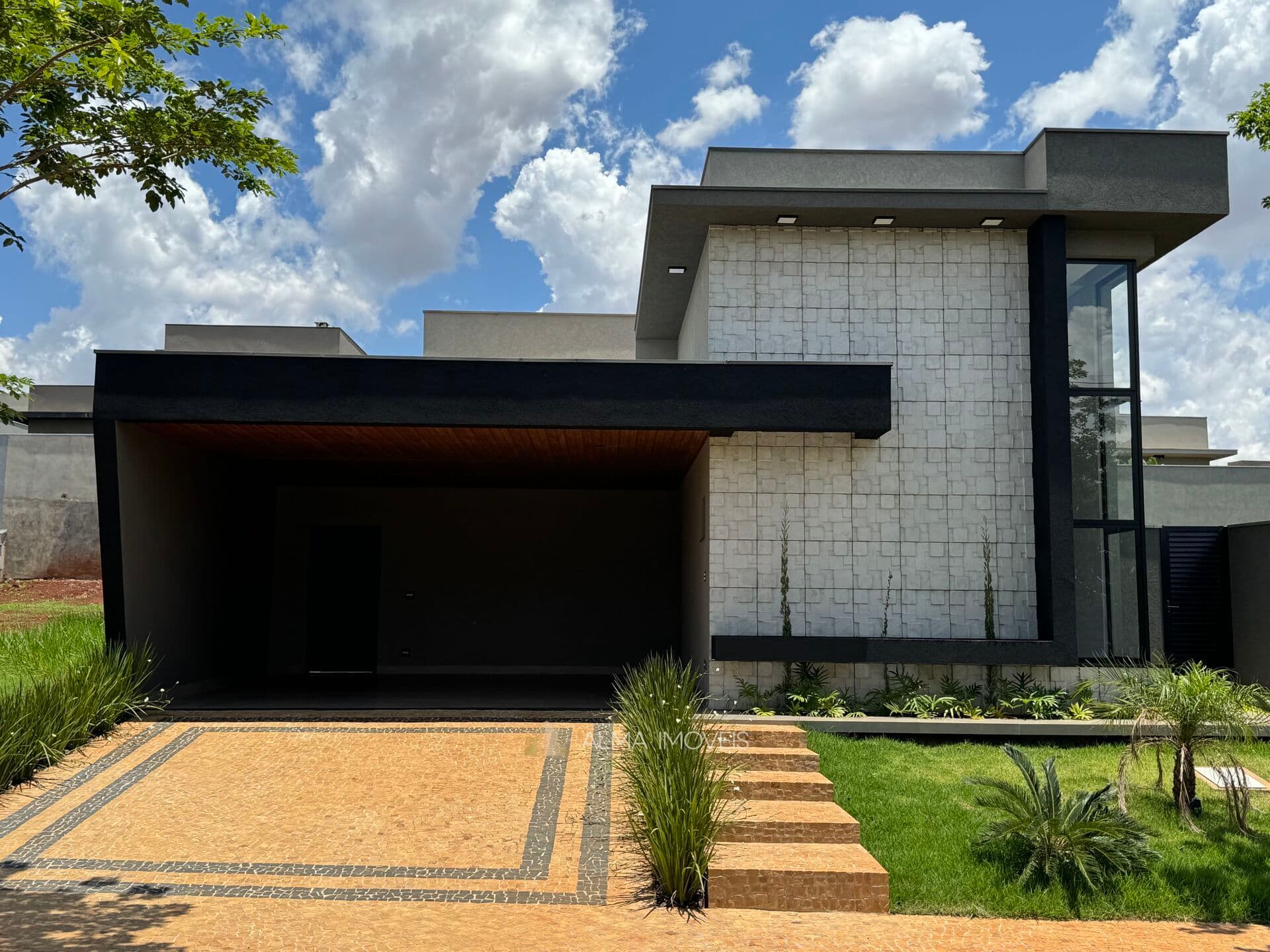 Casa Térrea à Venda no Condomínio Quinta dos Ventos - Ribeirão Preto/SP