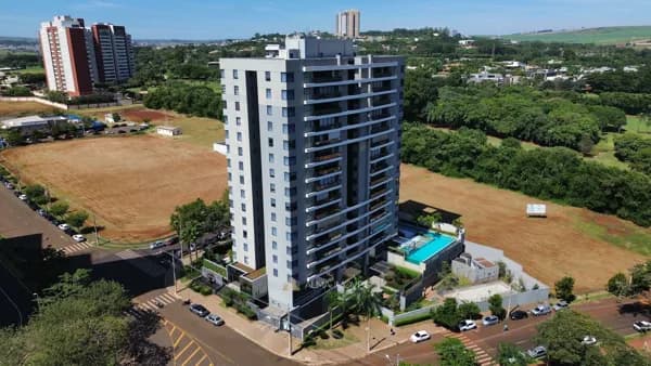 Apartamento à Venda no Edifício Exklusiv Essenz – Vila do Golf